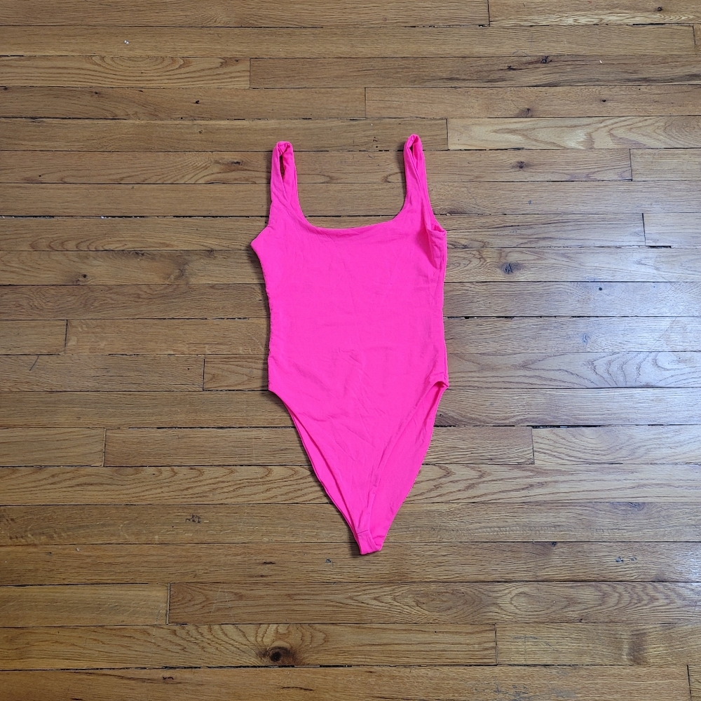 COPY - FashionNova Neon Pink Bodysuit\Swimsuit